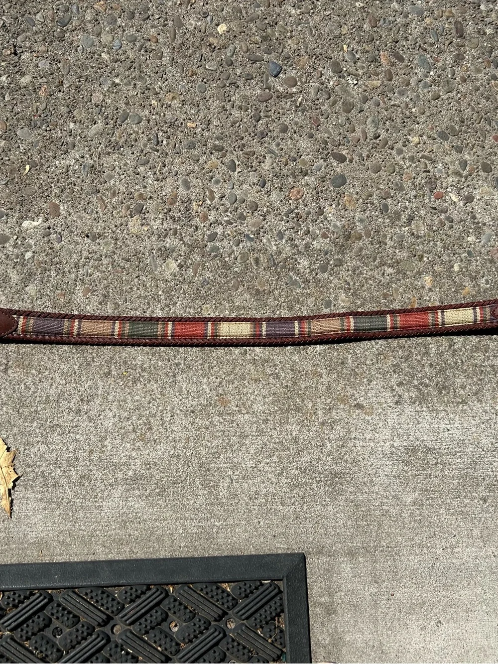 REI Size 30 Brown Full Grain Leather Belt With Padded Plaid Canvas Brass Buckle